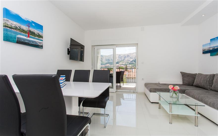 Apartment A5, for 6 persons