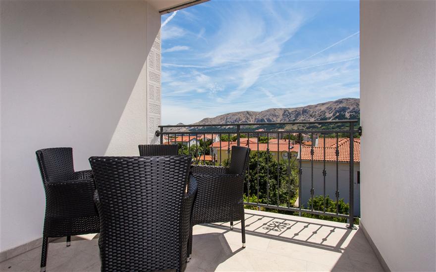 Apartment A5, for 6 persons