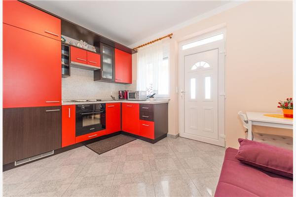 Apartment A2, for 5 persons