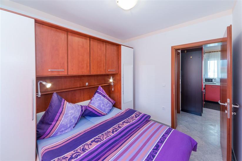 Apartment A2, for 5 persons