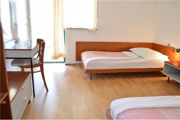 Apartment A2, for 4 persons