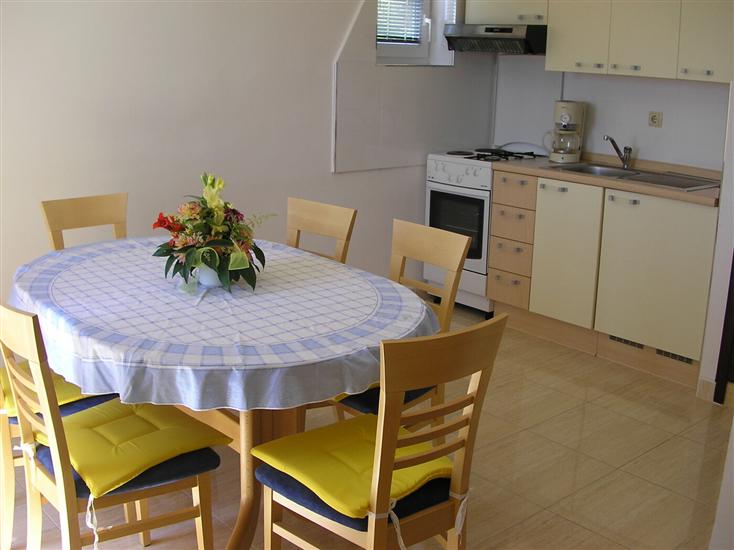 Apartment A1, for 4 persons
