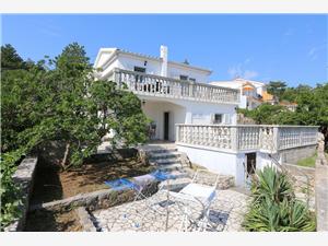 Apartment Kvarners islands,BookKarlaFrom 243 €