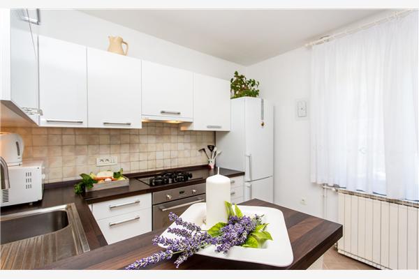 Apartman A1, na 6 osebe