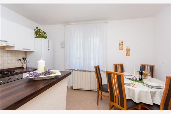 Apartman A1, na 6 osebe