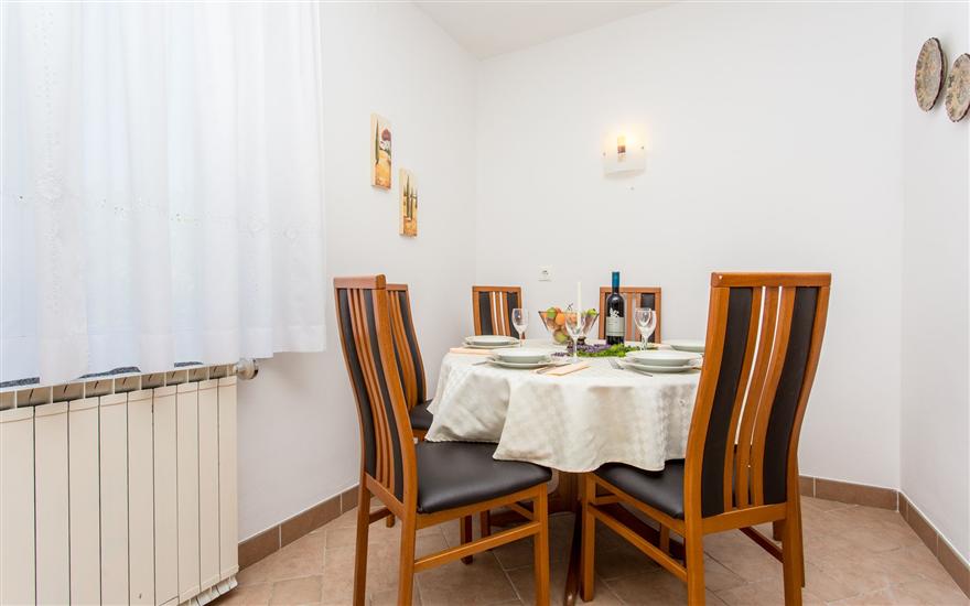 Apartman A1, na 6 osebe