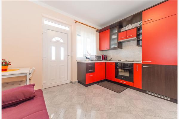 Apartment A3, for 5 persons