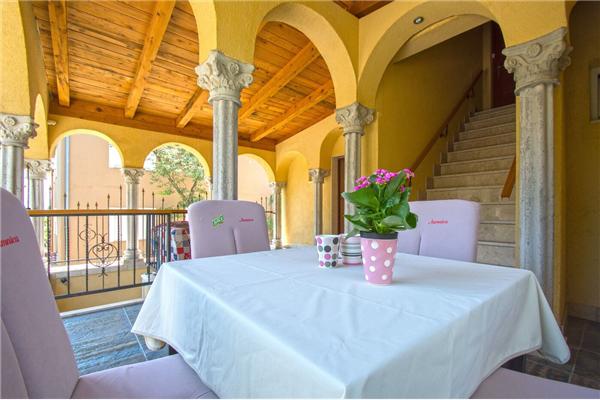 Apartment A2, for 3 persons