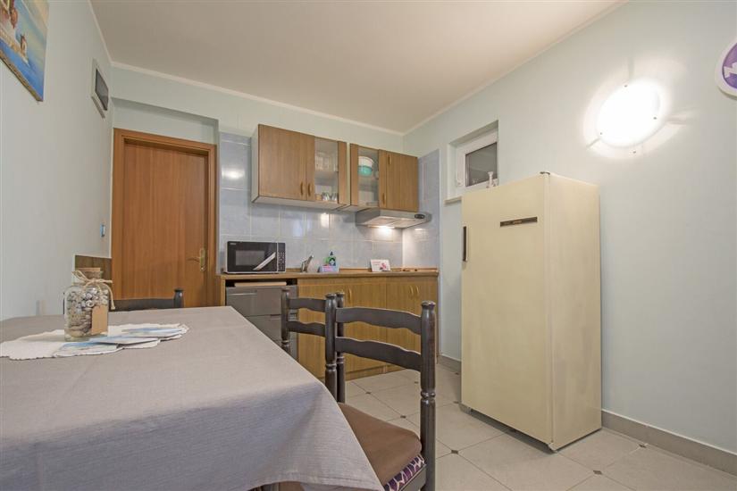 Apartment A4, for 3 persons