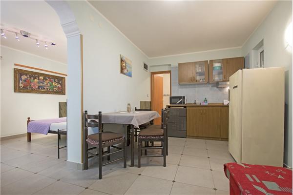 Apartment A4, for 3 persons