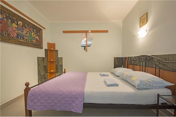 Apartment A4, for 3 persons