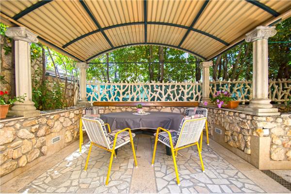 Apartment A4, for 3 persons