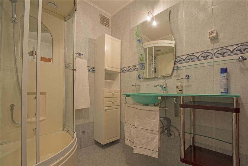 Apartment A4, for 3 persons