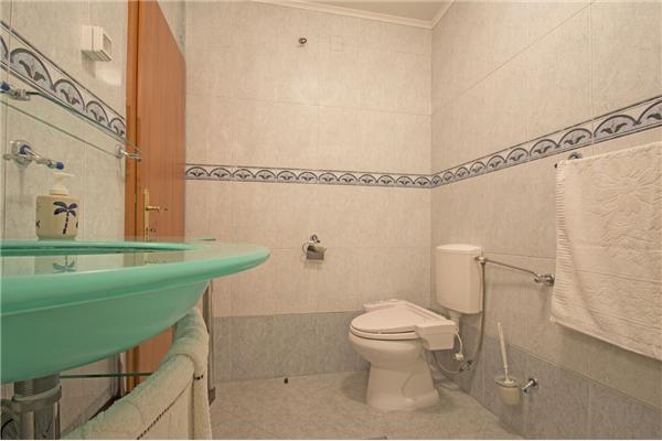 Apartment A4, for 3 persons