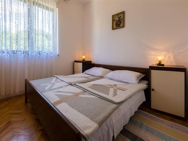Apartment A2, for 10 persons
