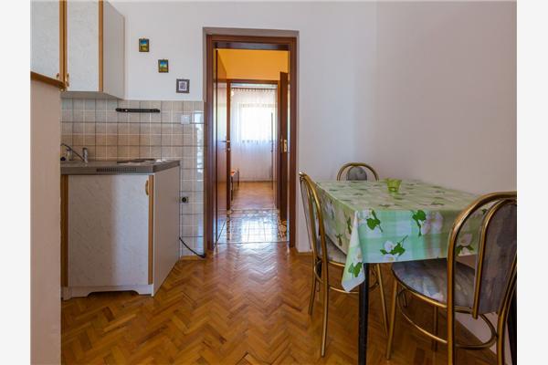 Apartment A2, for 10 persons