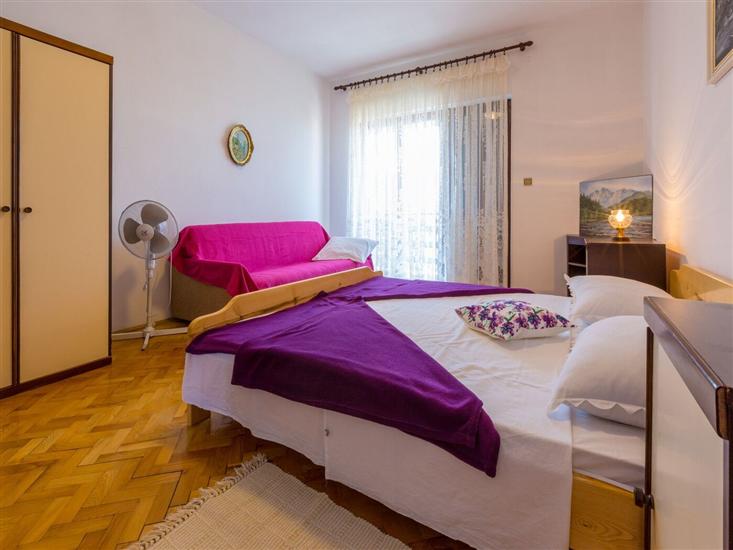 Apartment A2, for 10 persons