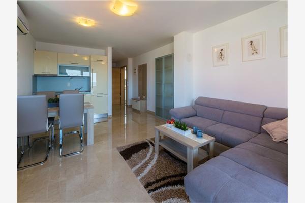 Apartment A1, for 2 persons
