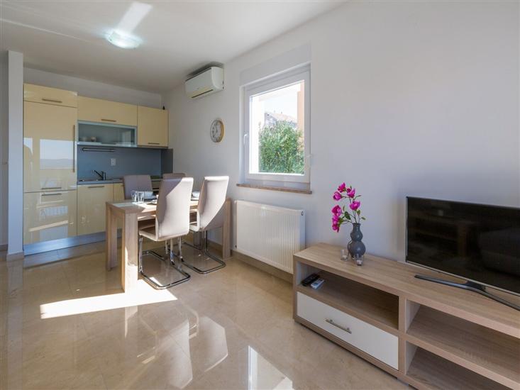 Apartment A4, for 4 persons