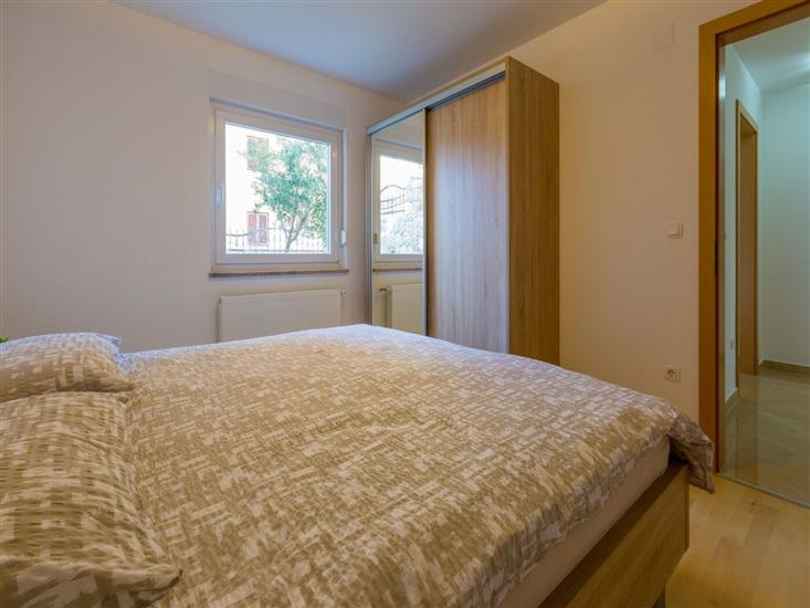 Apartment A4, for 4 persons