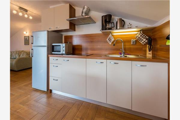 Apartment A2, for 5 persons