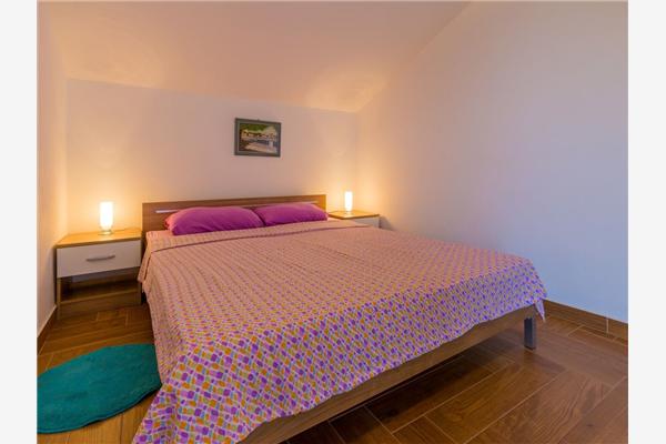 Apartment A2, for 5 persons