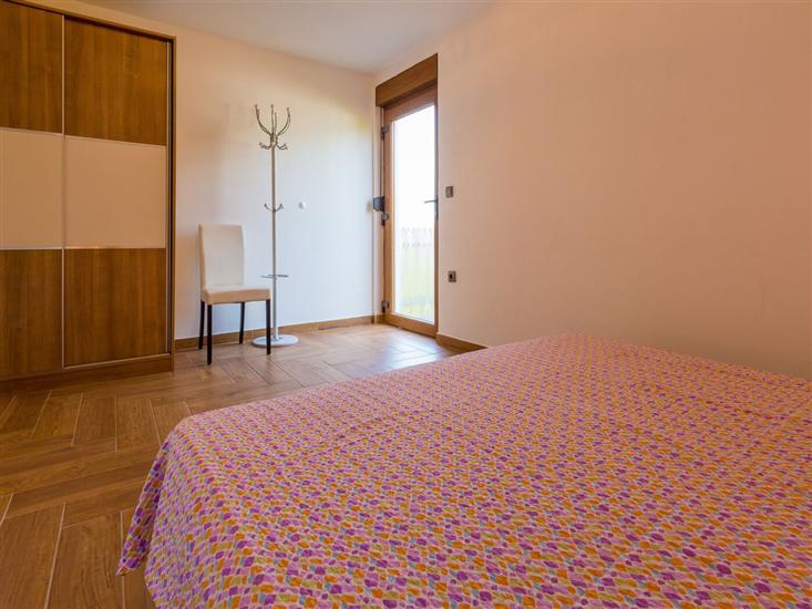 Apartment A2, for 5 persons