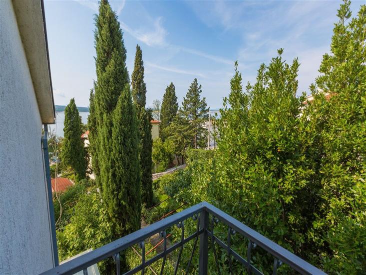 Apartment A2, for 5 persons