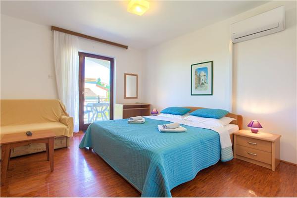 Apartment A1, for 2 persons