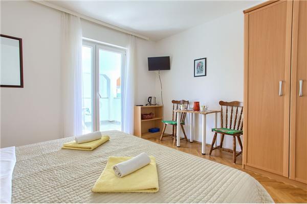 Apartment A2, for 2 persons