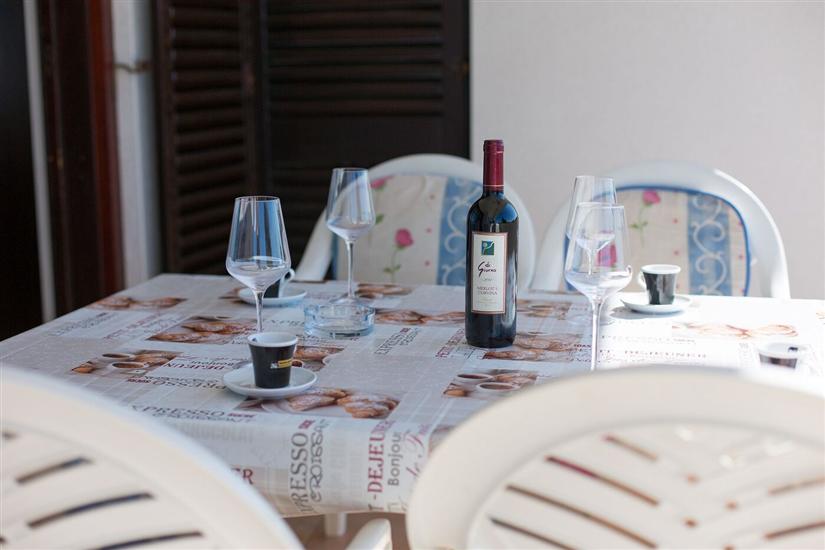 Apartment A4, for 4 persons