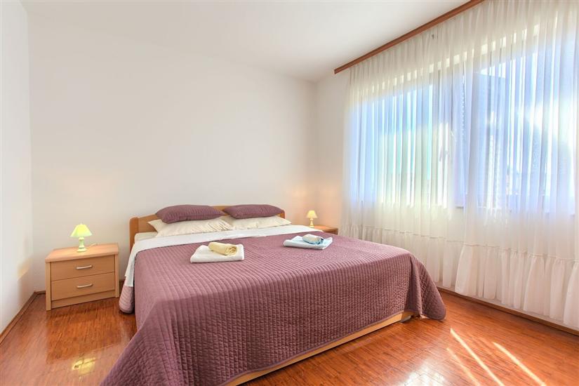 Apartment A4, for 4 persons