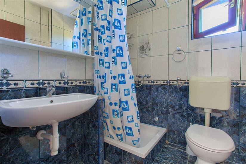 Apartment A4, for 4 persons