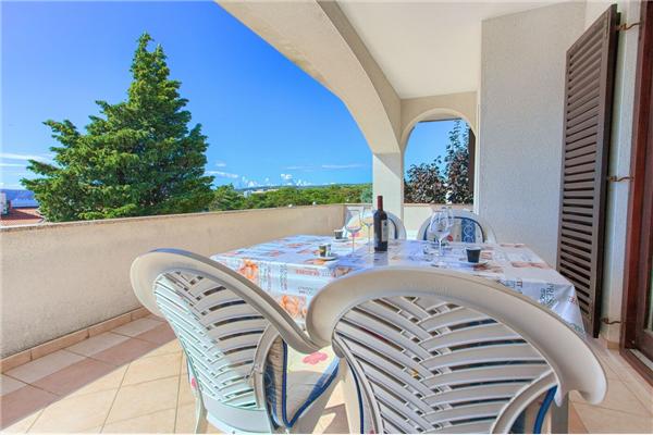 Apartment A4, for 4 persons