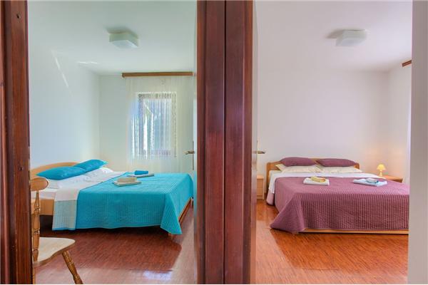 Apartment A4, for 4 persons