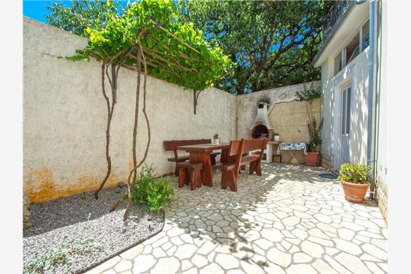 House A1, for 7 persons
