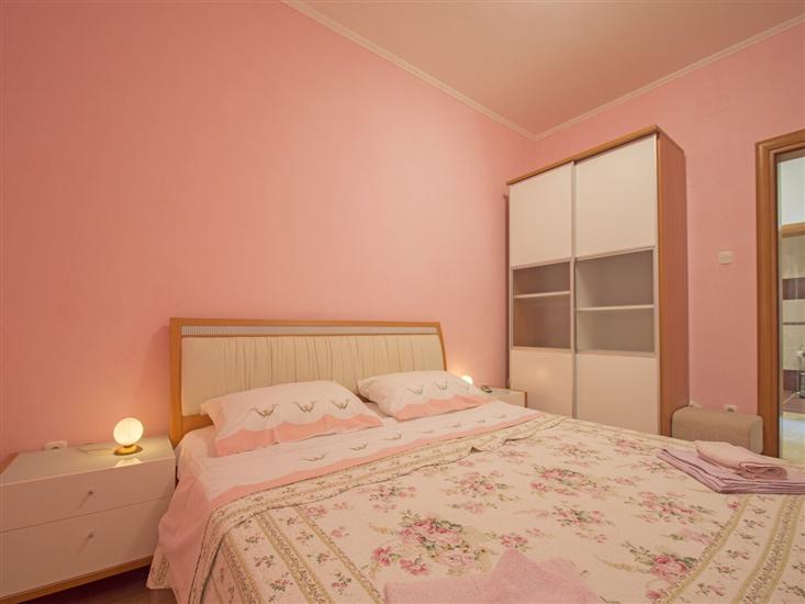 House A1, for 7 persons