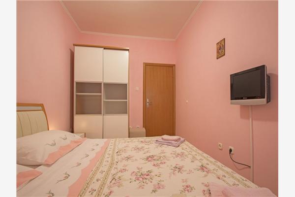 House A1, for 7 persons