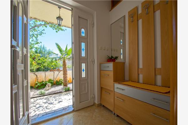 House A1, for 7 persons