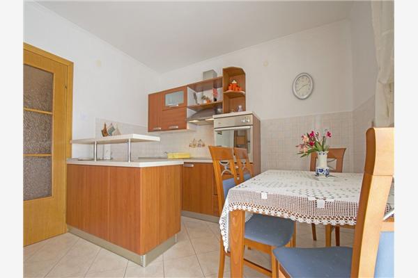 House A1, for 7 persons