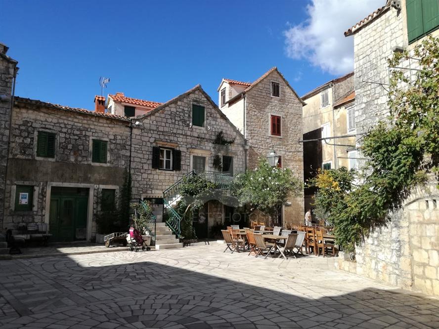 Traditional-stone-houses