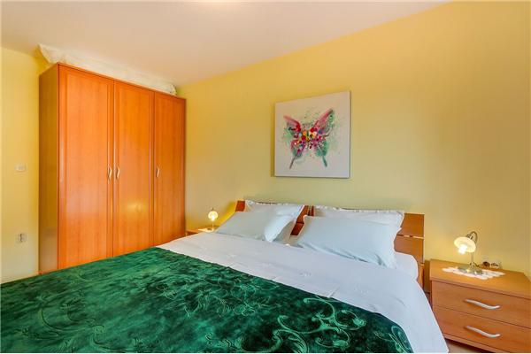 Apartment A1, for 4 persons