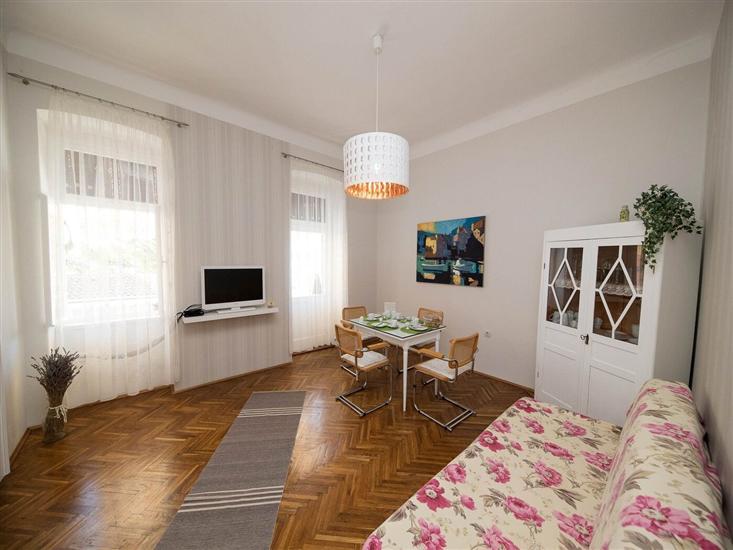 Apartment A2, for 4 persons
