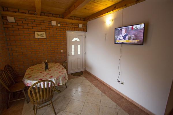 Apartment A2, for 5 persons