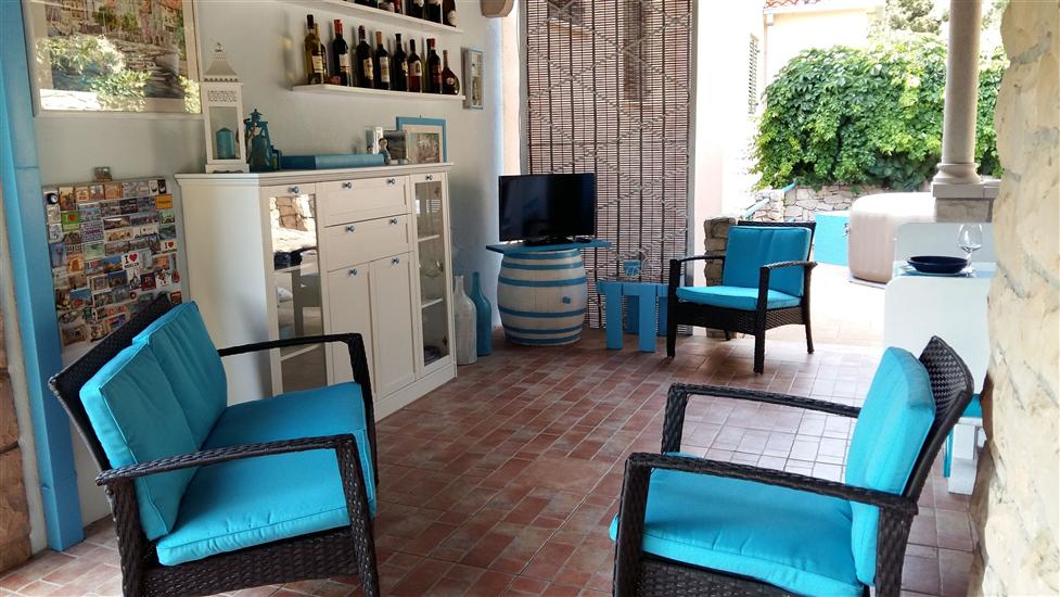 Apartment A1, for 6 persons