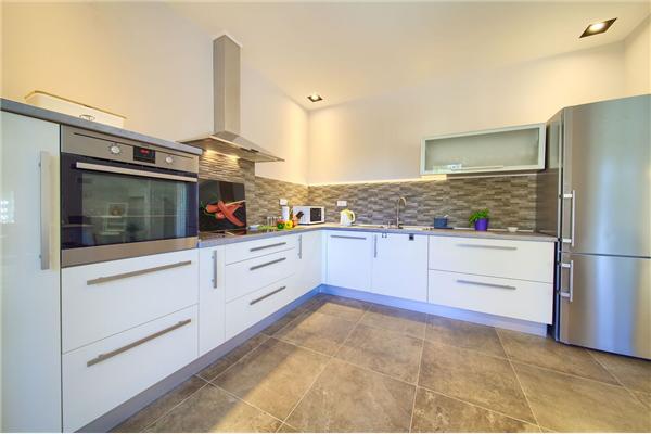 House K1, for 8 persons