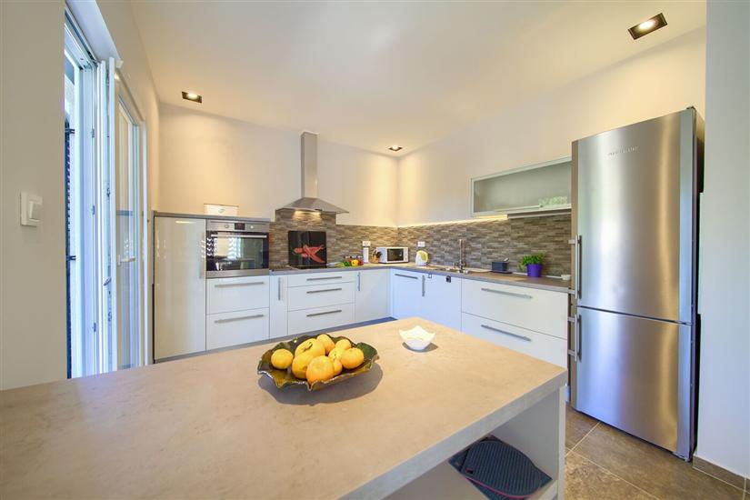 House K1, for 8 persons