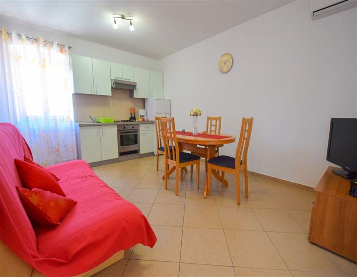 Apartment A1, for 5 persons