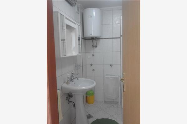 Apartment A3, for 5 persons