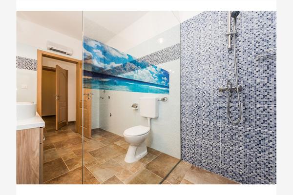 House K1, for 10 persons